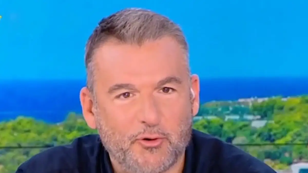 "Γιώργος Λιάγκας: Η προσωπική μαρτυρία που προκαλεί συζητήσεις"