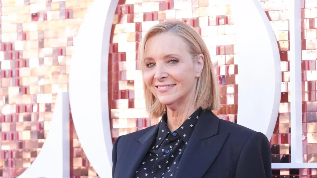 Η Λίζα Κούντροου για τα Τα Φιλαράκια: Αποκαλύψεις για το παρασκήνιο των γυρισμάτων