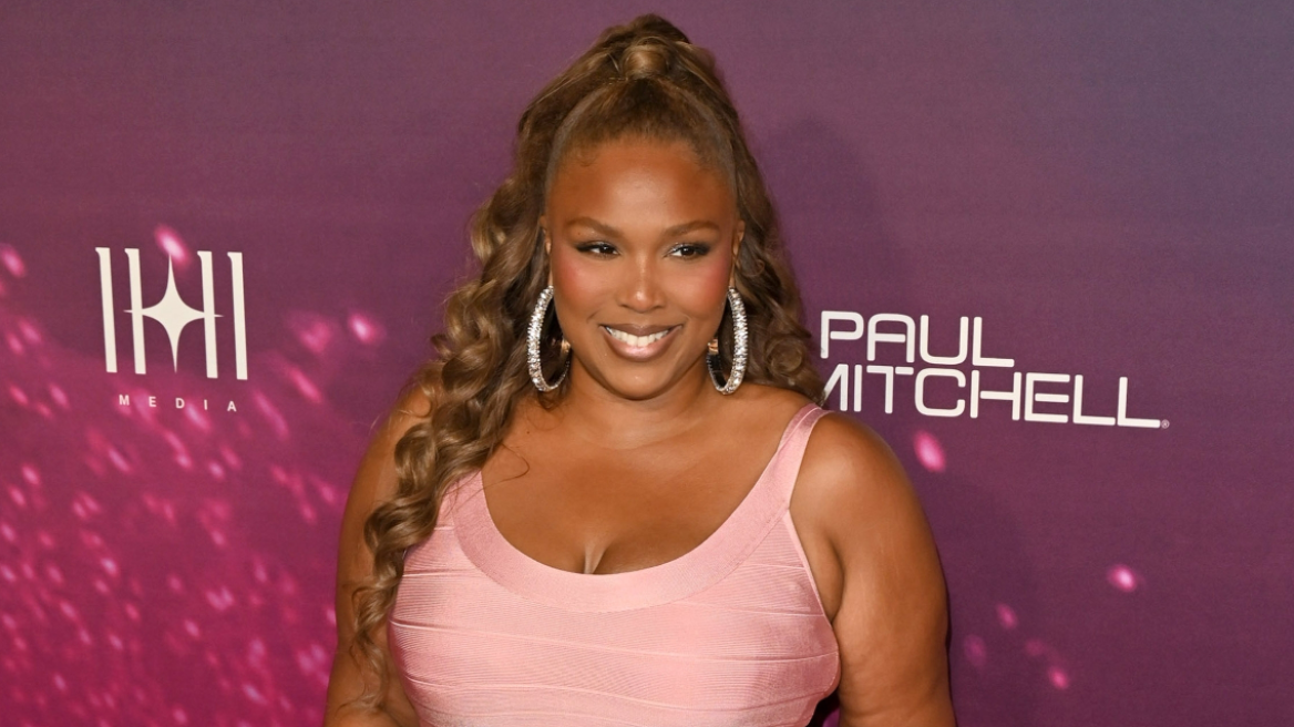 Lizzo: «Έκανα πρώτη φορά σεξ στα 30 μου – Περίμενα να κερδίσω το πρώτο μου Grammy»