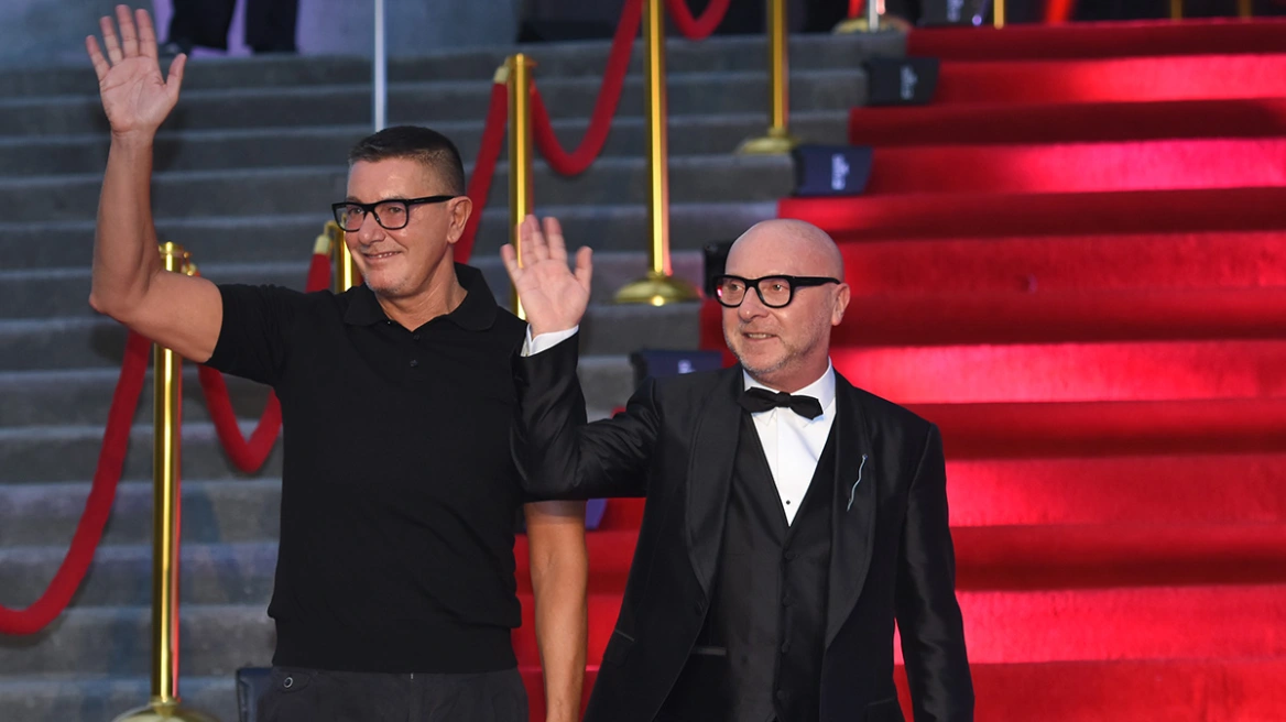 Dolce χωρίς Gabbana: Η οικονομική πίεση πίσω από τον εμβληματικό οίκο και το νέο κεφάλαιο μετά τον Stefano Gabbana