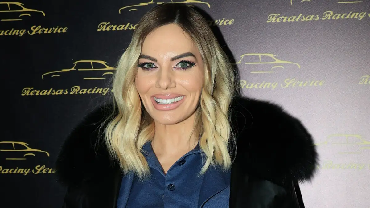 Ιωάννα Μαλέσκου: «Δεν οφείλω σε κανέναν κάτι – δεν αποφάσιζε ο Νίκος Μουτσινάς για την παρουσία μου στην εκπομπή του»