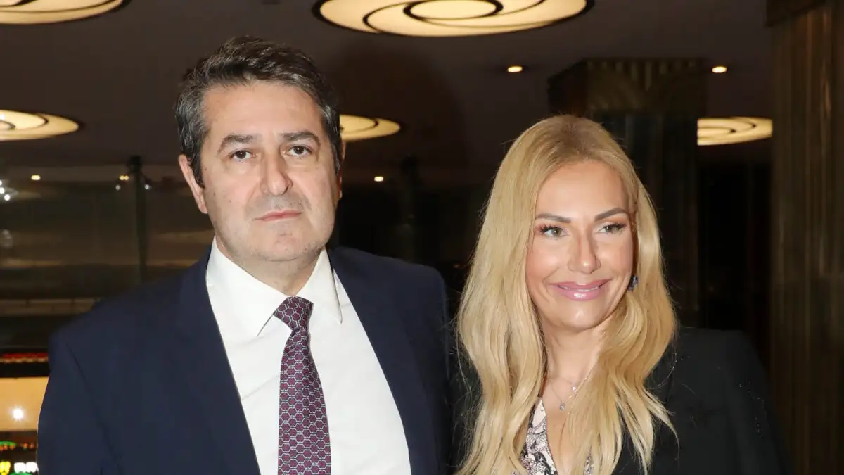 Τίνα Μεσσαροπούλου: Αποχωρεί από το «Happy Day» για να στηρίξει τον Γιώργο Μυλωνάκη