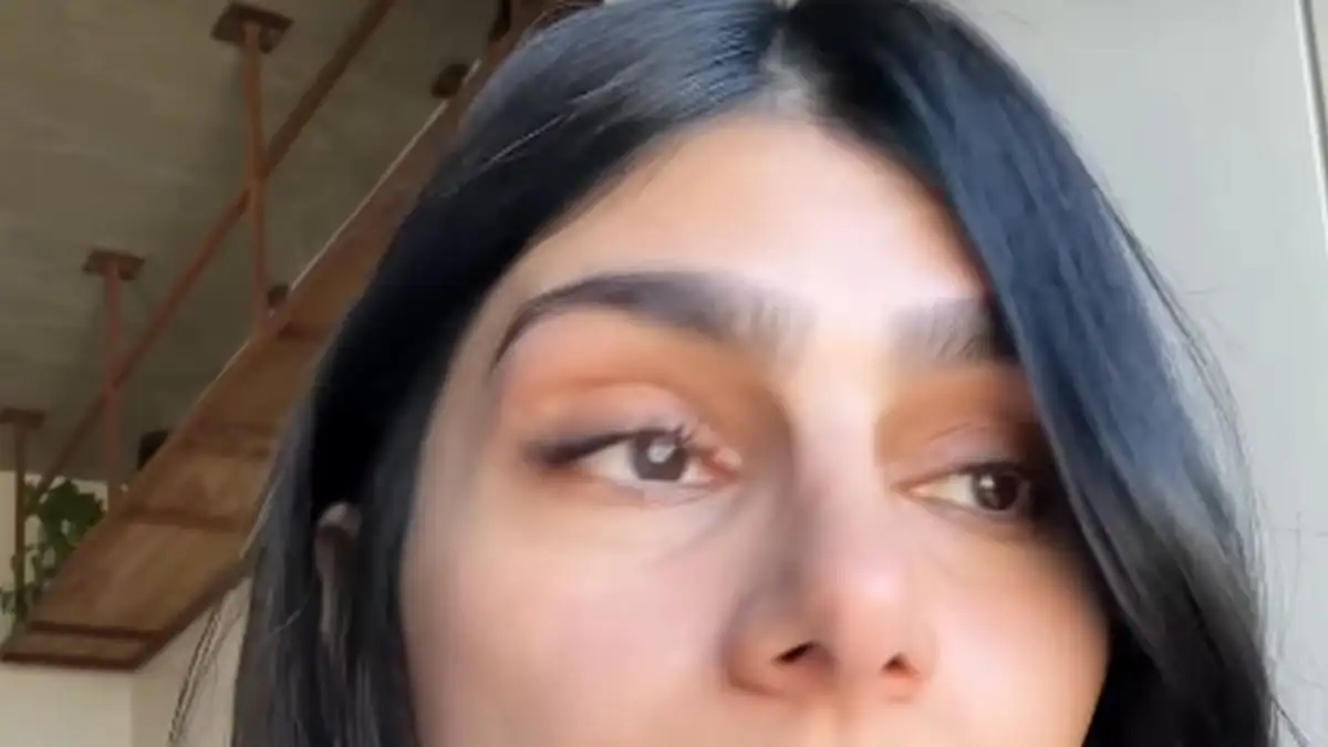 Μία Καλίφα: Δάκρυα για τον Λίβανος – «Οι φόροι μου χρηματοδοτούν τον πόλεμο»