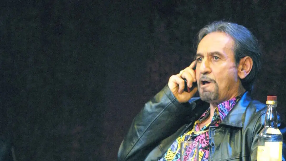 Αλέξανδρος Παρίσης για τον Σωτήρης Μουστάκας: «Τον λύγισαν η ασθένεια και ο εθισμός στον τζόγο»