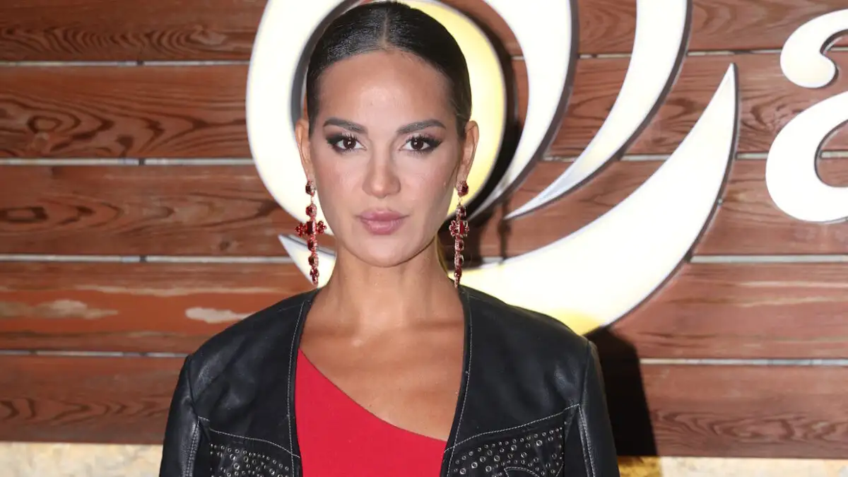 Ρία Ελληνίδου: Χορός με τον γιο του Δημήτρη Αλεξάνδρου στην Αράχωβα – Το βίντεο που έγινε viral Ρία Ελληνίδου: Χορός με τον γιο του Δημήτρη Αλεξάνδρου στην Αράχωβα – Το βίντεο που έγινε viral