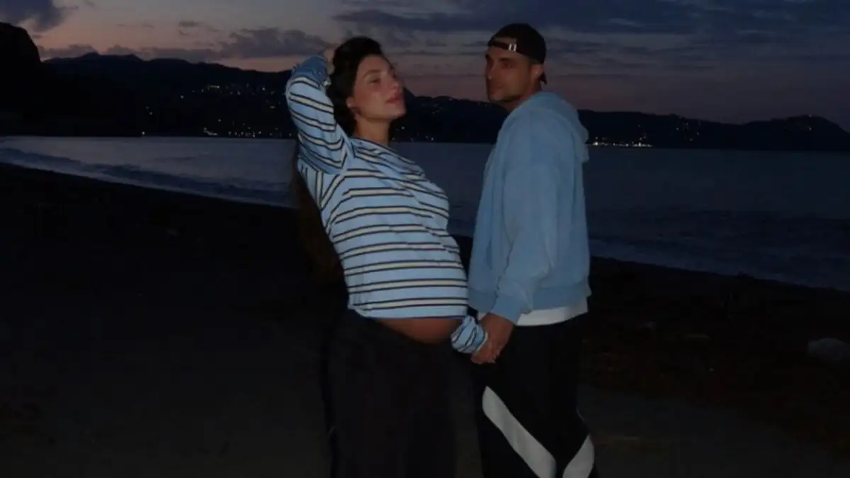 Μαριαλένα Ρουμελιώτη – Σάκης Κατσούλης: Ρομαντική απόδραση στη θάλασσα λίγο πριν τον ερχομό του μωρού τους