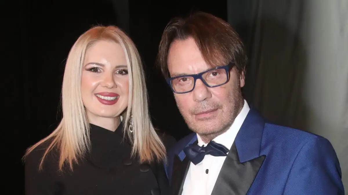 Στράτος Τζώρτζογλου για Σοφία Μαριόλα: «Ξαφνιάστηκα – Δεν ήξερα για τη νέα της σχέση»