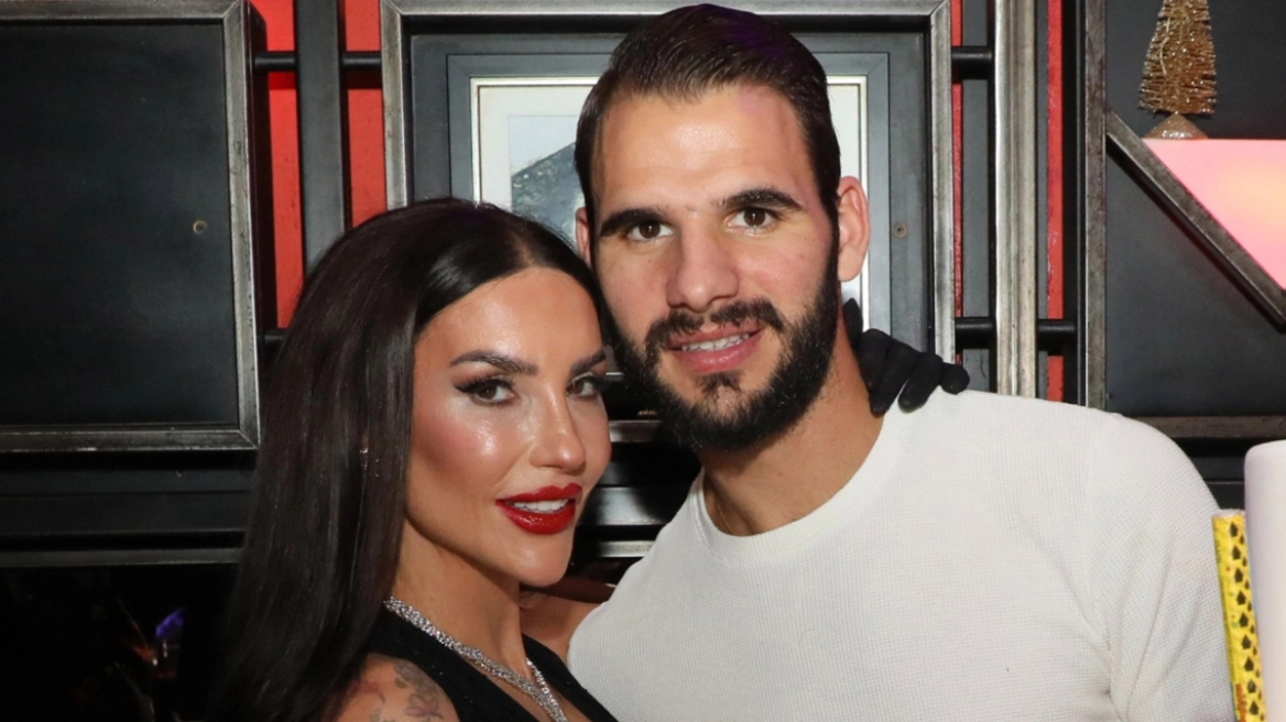 Ζέτα Θεοδωροπούλου για Παναγιώτης Ταχτσίδης: «Δεν έχω πικρία – Δεν έχω πλέον αισθήματα» Ζέτα Θεοδωροπούλου για Παναγιώτης Ταχτσίδης: «Δεν έχω πικρία – Δεν έχω πλέον αισθήματα»