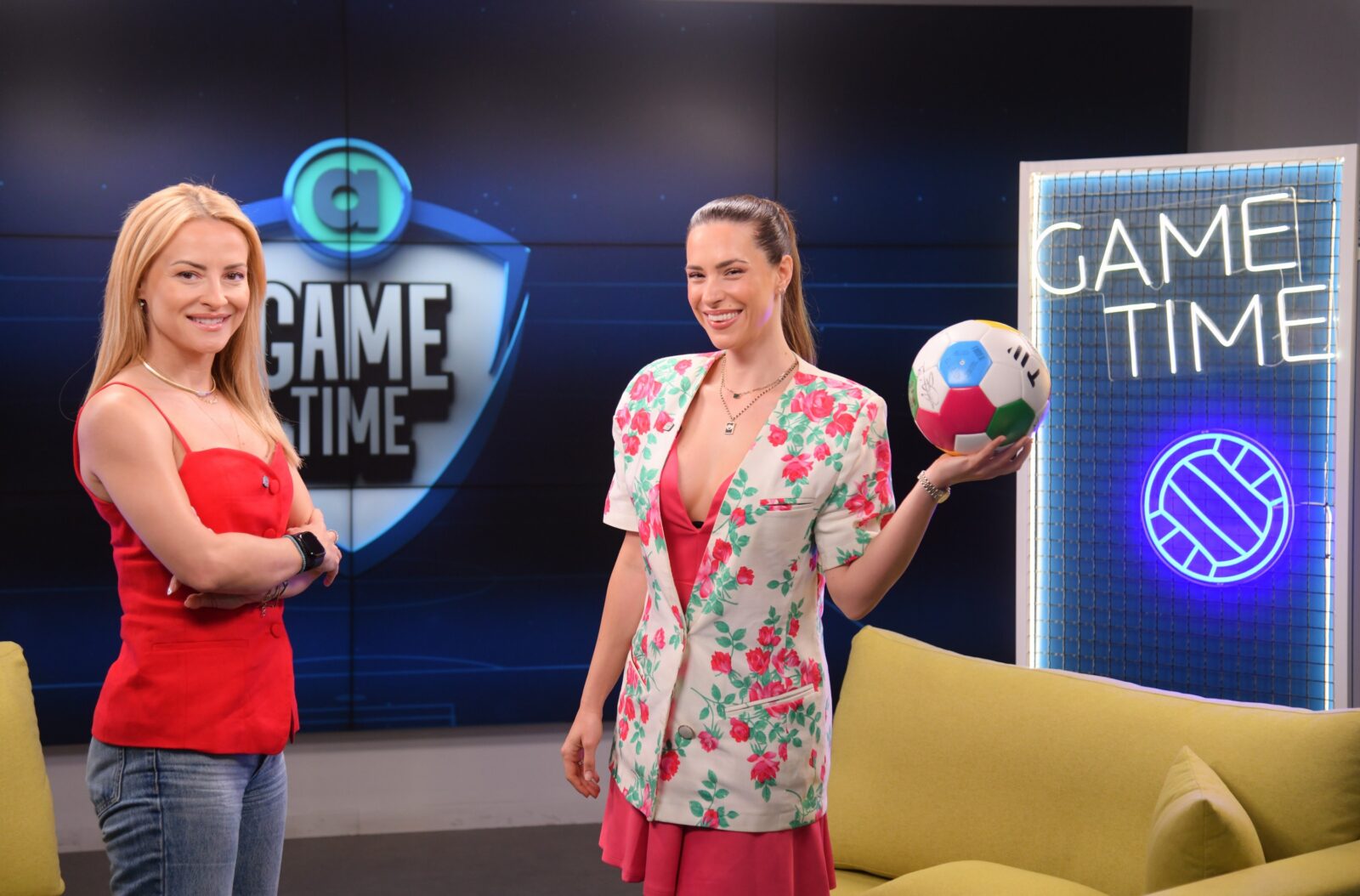 Η Ιζαμπέλλα Φούλοπ στο Allwyn Game Time: Οι δύσκολοι ρόλοι, τα red flags και η… βουτιά σε πισίνα που έγινε viral Η Ιζαμπέλλα Φούλοπ στο Allwyn Game Time: Οι δύσκολοι ρόλοι, τα red flags και η… βουτιά σε πισίνα που έγινε viral