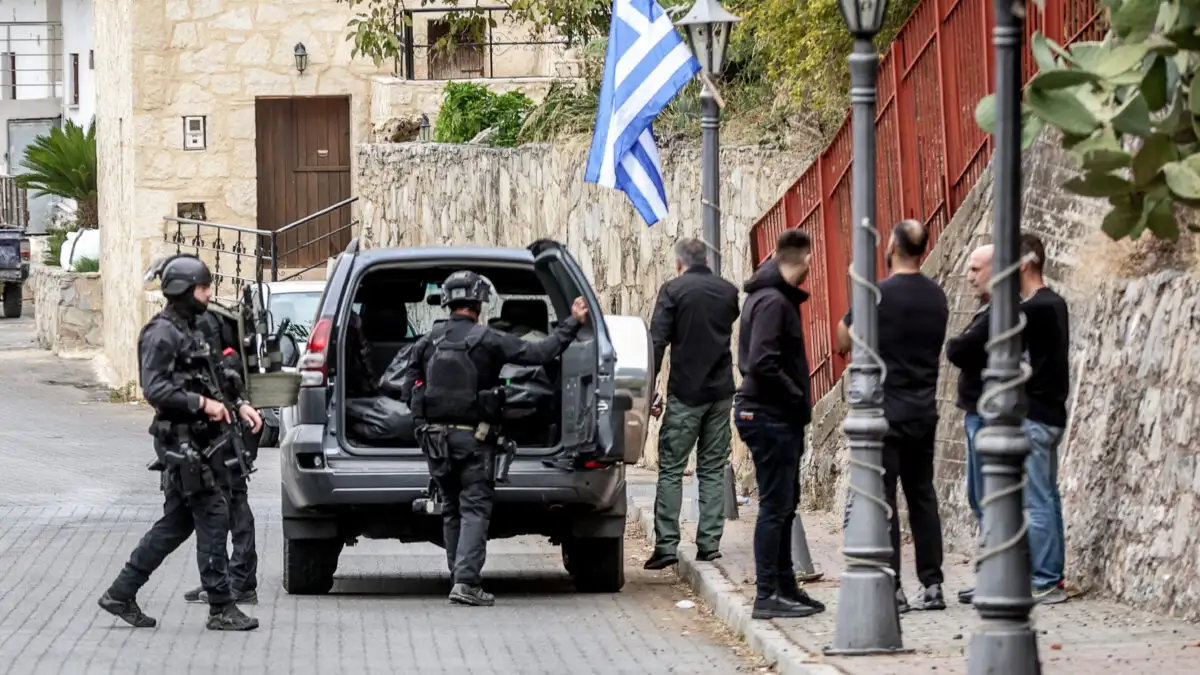 Κρήτη: Έρευνα για τρεις συμμορίες – Οικογενειακή υπόθεση η διακίνηση ναρκωτικών και συνομιλίες που «καίνε» 43χρονο για τον ΟΠΕΚΕΠΕ