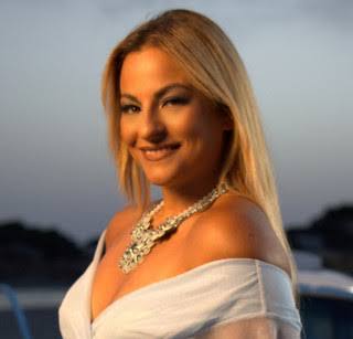 "Τζένη Κατσίγιαννη: Απίθανες ιστορίες από τα πανηγύρια"