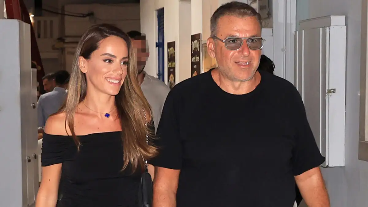 Μαρία Αντωνά: «Βλέπω τη σχέση μου με τον Γιώργο Λιάγκα με προοπτική “για πάντα”» Μαρία Αντωνά: «Βλέπω τη σχέση μου με τον Γιώργο Λιάγκα με προοπτική “για πάντα”»