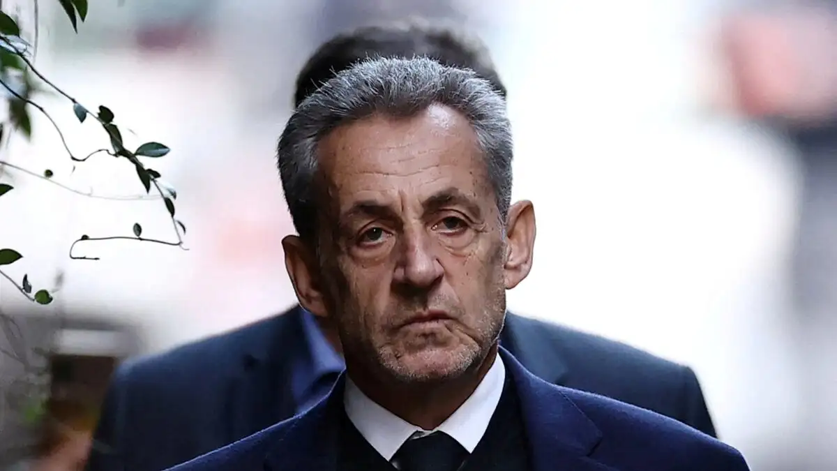 Σαρκοζί: Η εισαγγελία προτείνει 7 χρόνια φυλάκιση, πρόστιμο 300.000 ευρώ και 5ετή στέρηση εκλογικών δικαιωμάτων