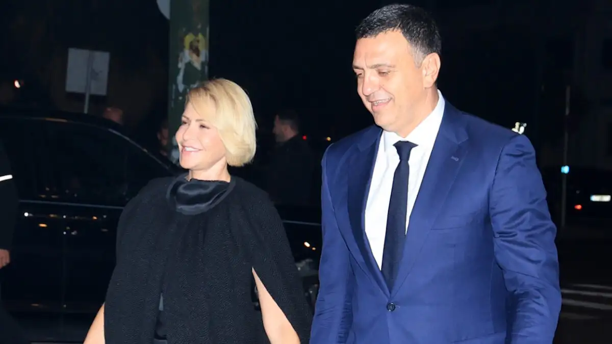 Τζένη Μπαλατσινού: Η δημόσια αφιέρωση στον Βασίλη Κικίλια για τα γενέθλιά του