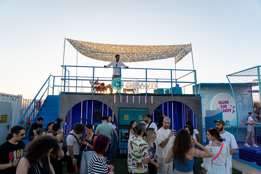 Το live των Ημισκούμπρια στο Release Athens Festival ένωσε διαφορετικές γενιές (vid.) – Πώς η Allwyn απογείωσε μια μαγική μουσική εμπειρία
