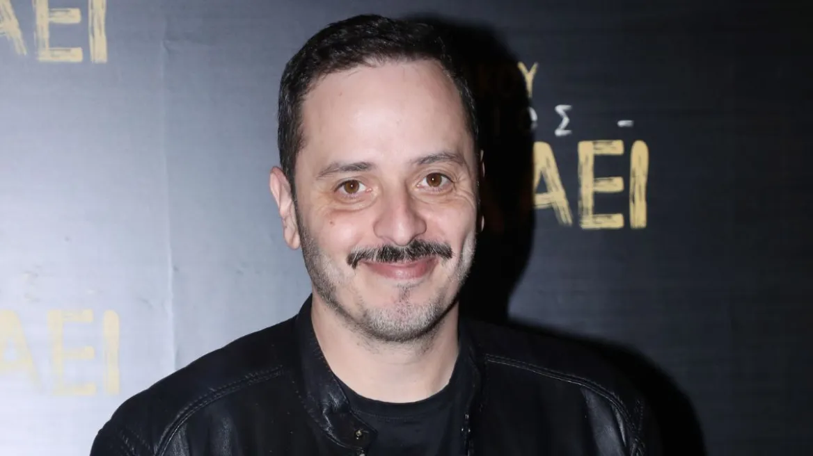 Αλέξανδρος Τσουβέλας: «Μία φορά τον χρόνο οδηγώ κάποιον στα δικαστήρια για τα υβριστικά σχόλια» Αλέξανδρος Τσουβέλας: «Μία φορά τον χρόνο οδηγώ κάποιον στα δικαστήρια για τα υβριστικά σχόλια»