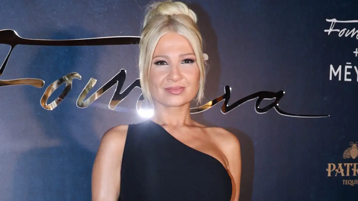 Συγκινεί η Φαίη Σκορδά για τον Γιώργο Μυλωνάκη: «Η πορεία της υγείας του μοιάζει με θαύμα» Συγκινεί η Φαίη Σκορδά για τον Γιώργο Μυλωνάκη: «Η πορεία της υγείας του μοιάζει με θαύμα»