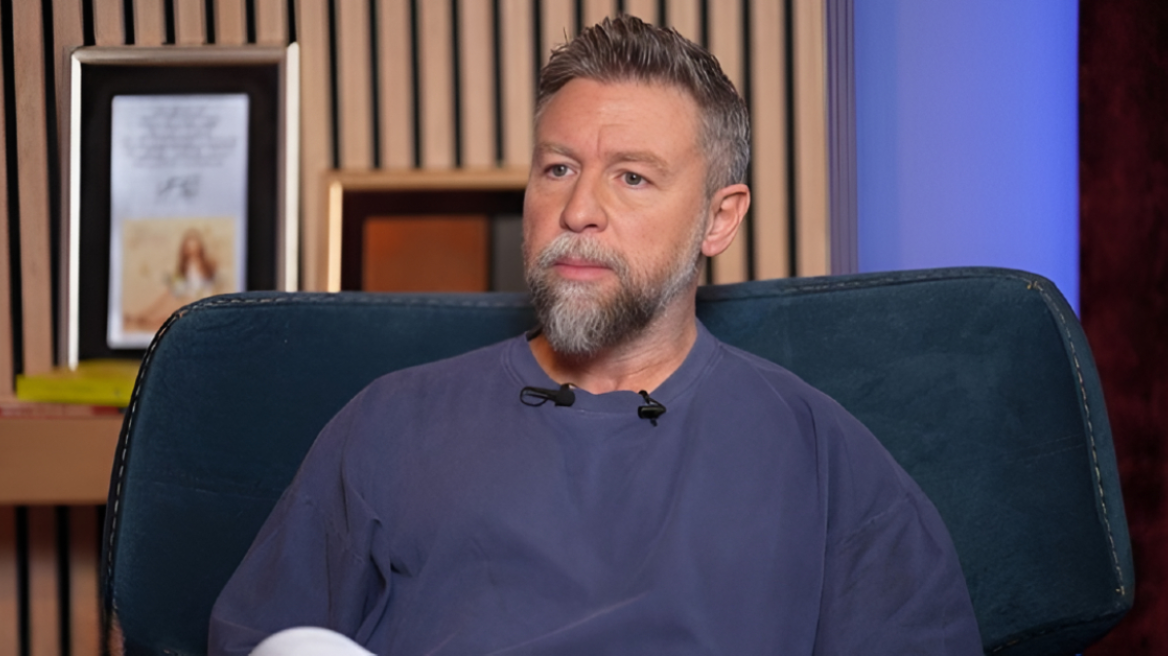 Γιάννης Βαρδής: «Ήταν λυτρωτικό όταν ο πατέρας μου παραδέχτηκε τα λάθη του»