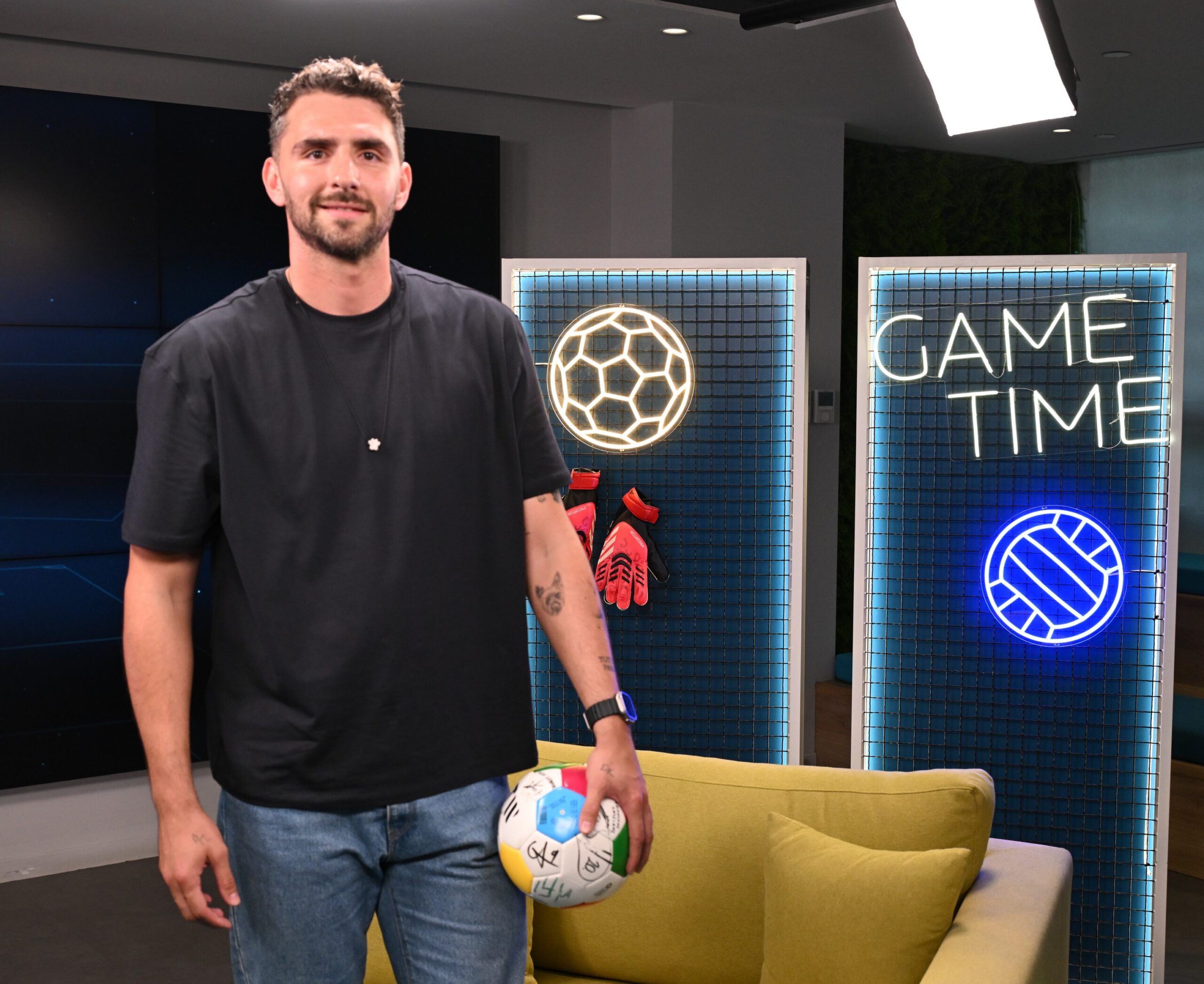 Ο «Μεσικός» Στέφανος Καπίνο στο Allwyn Game Time Ο «Μεσικός» Στέφανος Καπίνο στο Allwyn Game Time