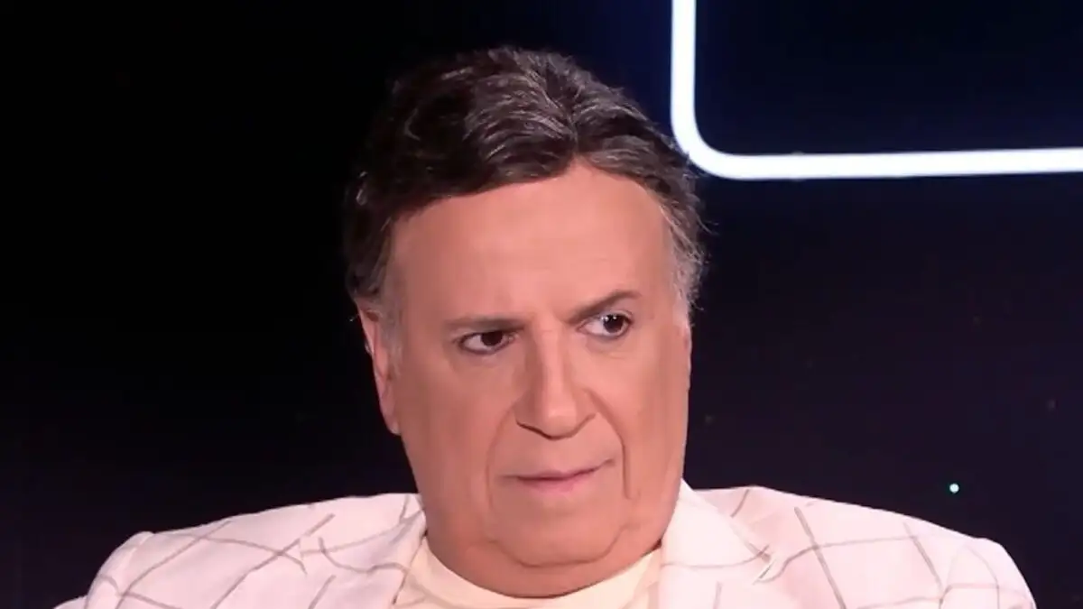Ο Χάρης Ρώμας μιλά για τον πατέρα του: «Το άγχος και το πείσμα που μου δημιούργησε στην Ιατρική» Ο Χάρης Ρώμας μιλά για τον πατέρα του: «Το άγχος και το πείσμα που μου δημιούργησε στην Ιατρική»