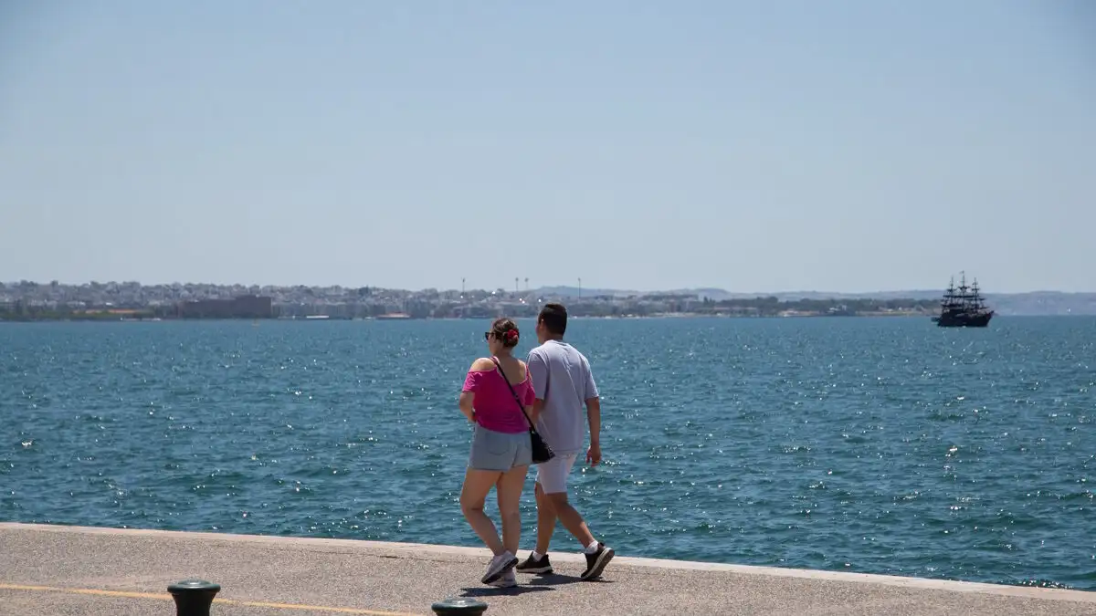 Καιρός σήμερα: Έως 35°C η θερμοκρασία – Ισχυροί άνεμοι 7 μποφόρ στο Αιγαίο και τοπικές καταιγίδες Καιρός σήμερα: Έως 35°C η θερμοκρασία – Ισχυροί άνεμοι 7 μποφόρ στο Αιγαίο και τοπικές καταιγίδες