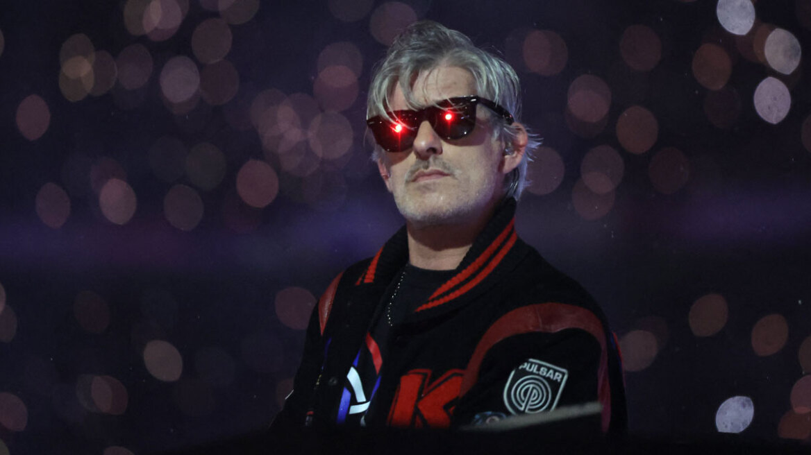 Πέθανε ο Γάλλος DJ Kavinsky – Βρέθηκε νεκρός στο σπίτι του στο Παρίσι