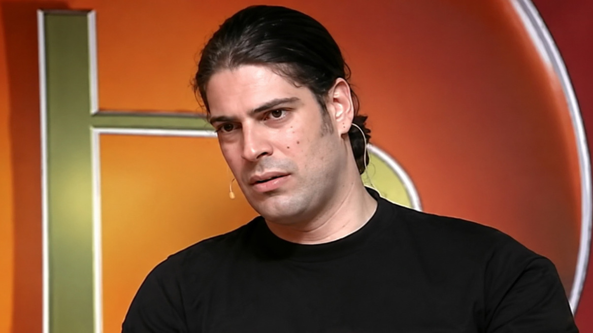 Θλίψη για τον θάνατο του Λορέντζο Καριέρε – Ήταν σύζυγος της Έλενας Κατραβά και γιος της Ματούλας Θλίψη για τον θάνατο του Λορέντζο Καριέρε – Ήταν σύζυγος της Έλενας Κατραβά και γιος της Ματούλας