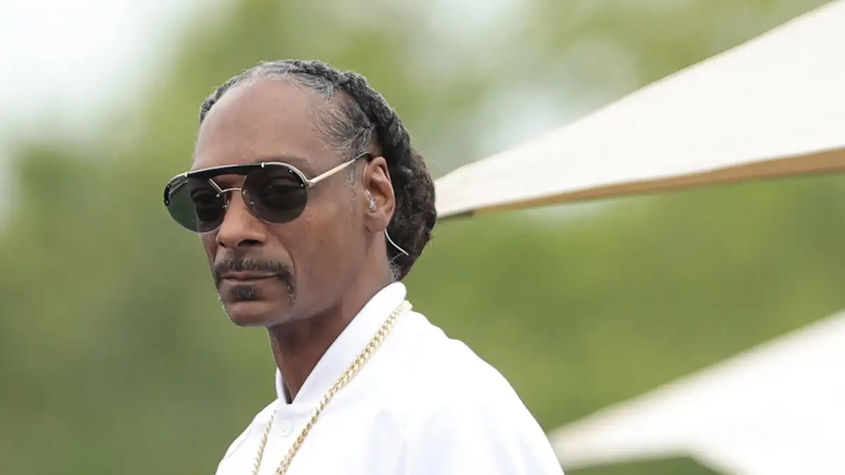 Snoop Dogg: Τον Αύγουστο του 2027 η πρεμιέρα της ταινίας για τη ζωή του ειδώλου της Gangsta Rap