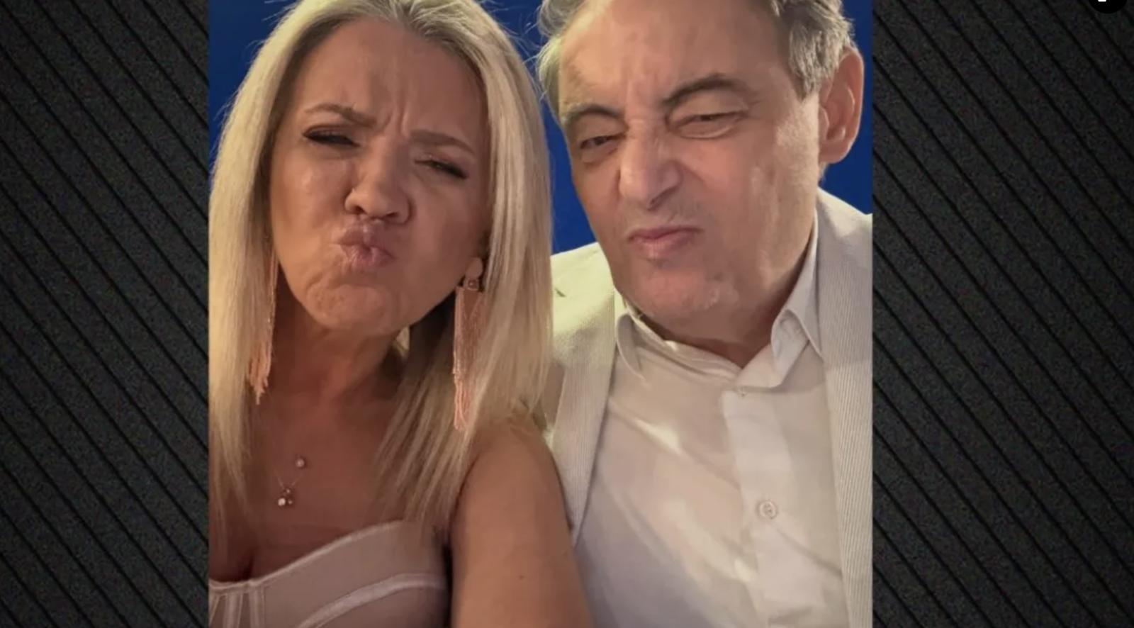 Ιορδάνης Χασαπόπουλος: Οι χιουμοριστικές γκριμάτσες με τη σύζυγό του που έκλεψαν τις εντυπώσεις Ιορδάνης Χασαπόπουλος: Οι χιουμοριστικές γκριμάτσες με τη σύζυγό του που έκλεψαν τις εντυπώσεις