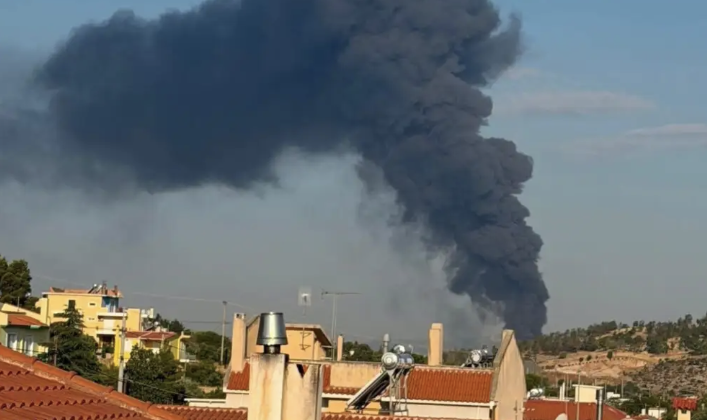 Φωτιά σε επιχείρηση στον Ασπρόπυργο: Έξι τραυματίες, τρεις σε κρίσιμη κατάσταση – Ενεργοποιήθηκε το 112 Φωτιά σε επιχείρηση στον Ασπρόπυργο: Έξι τραυματίες, τρεις σε κρίσιμη κατάσταση – Ενεργοποιήθηκε το 112