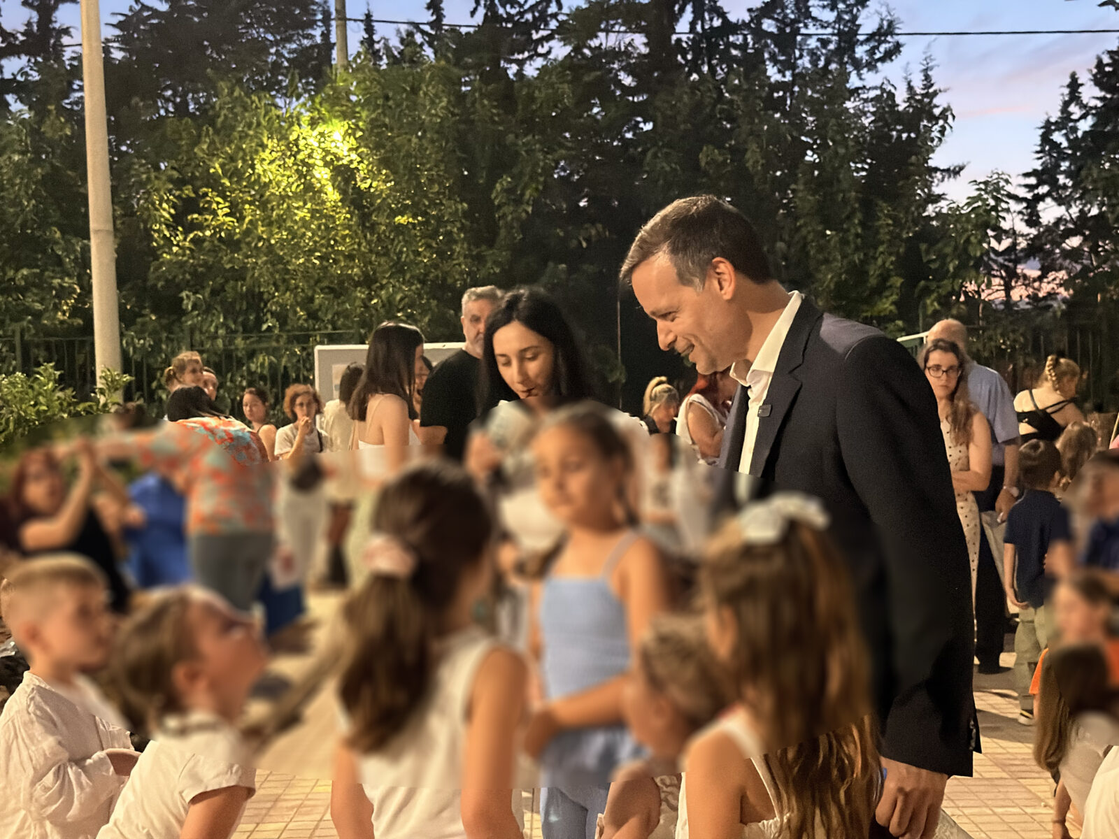 Δήμος Αθηναίων: 43 σχολικές αυλές γίνονται πιο πράσινες και πιο δροσερές Δήμος Αθηναίων: 43 σχολικές αυλές γίνονται πιο πράσινες και πιο δροσερές