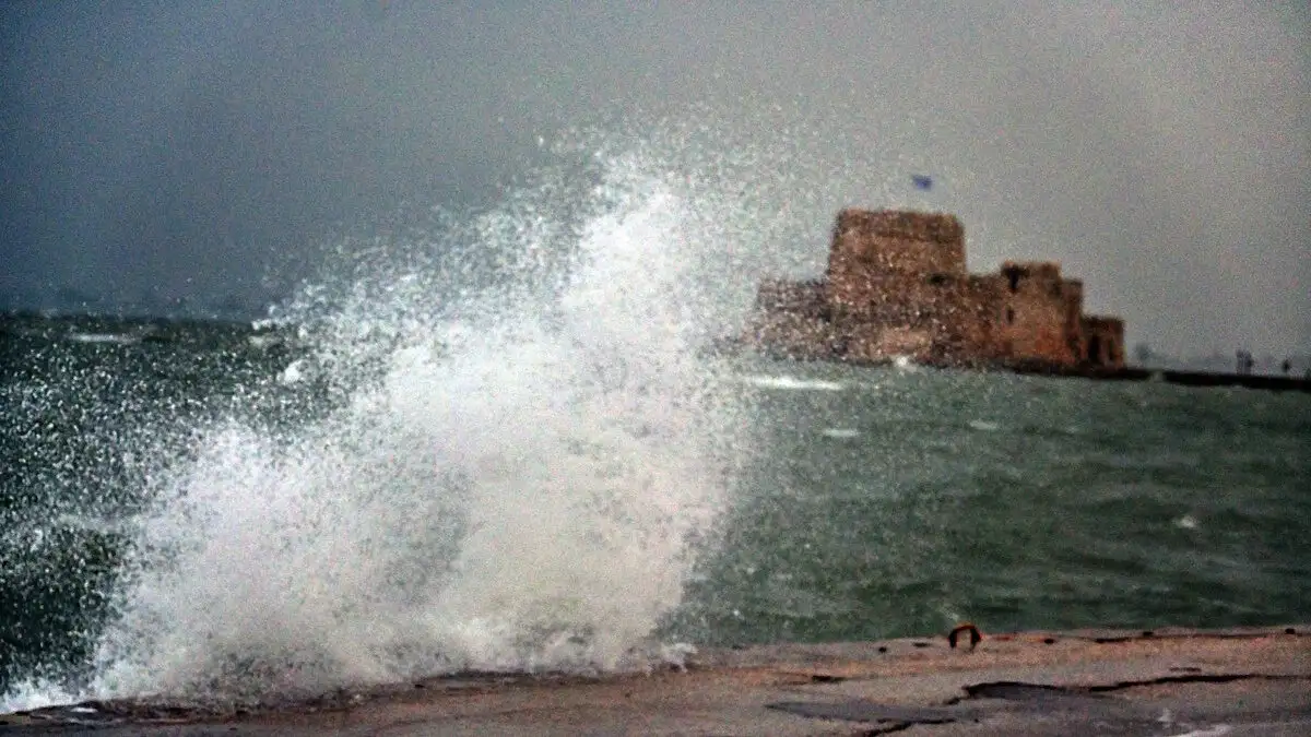 Καιρός: Ισχυροί άνεμοι έως 7 μποφόρ – Η θερμοκρασία θα φτάσει τους 37 βαθμούς Καιρός: Ισχυροί άνεμοι έως 7 μποφόρ – Η θερμοκρασία θα φτάσει τους 37 βαθμούς