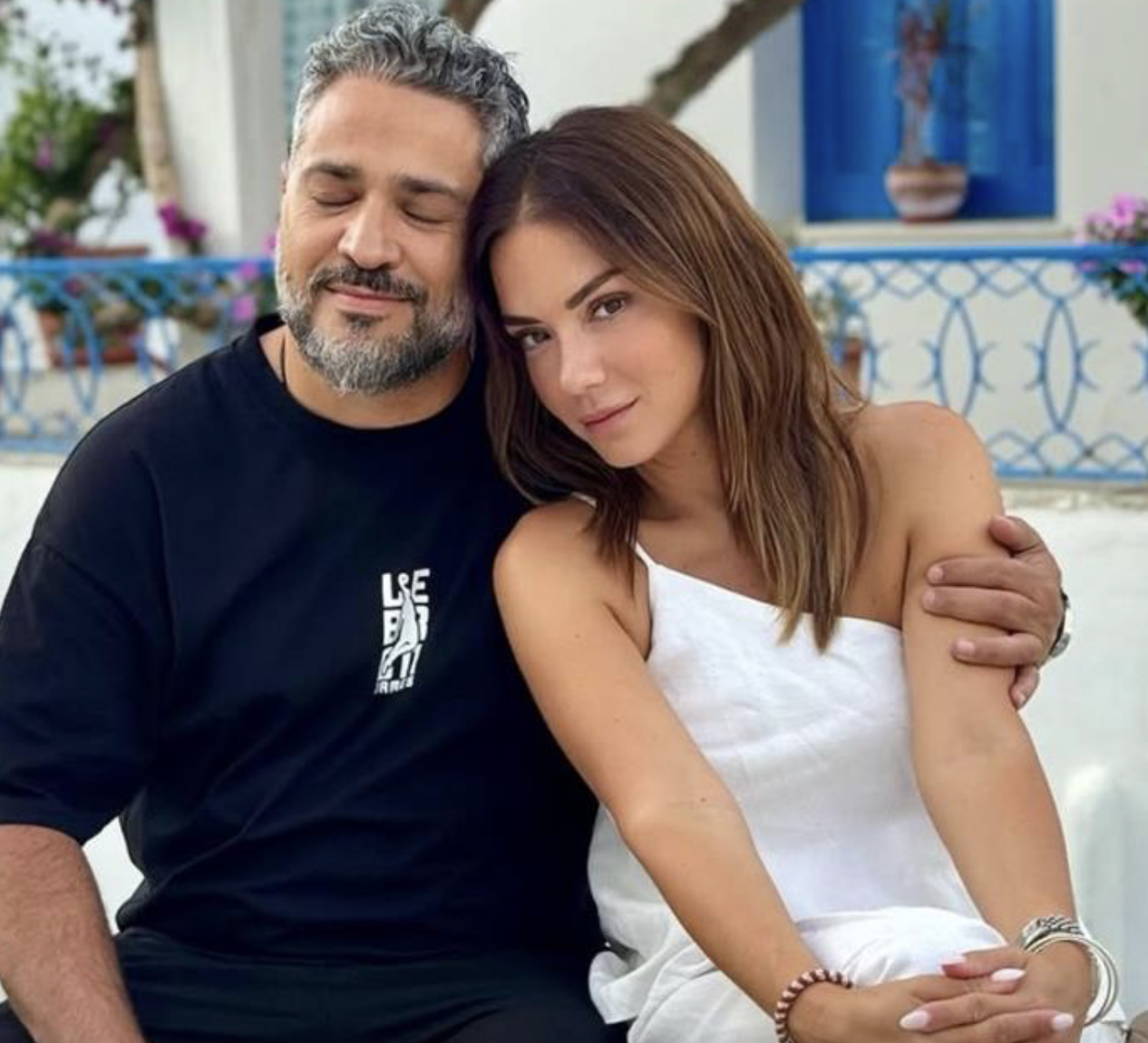 Βάσω Λασκαράκη – Λευτέρης Σουλτάτος: Τρυφερό στιγμιότυπο από τις διακοπές τους στην Κρήτη
