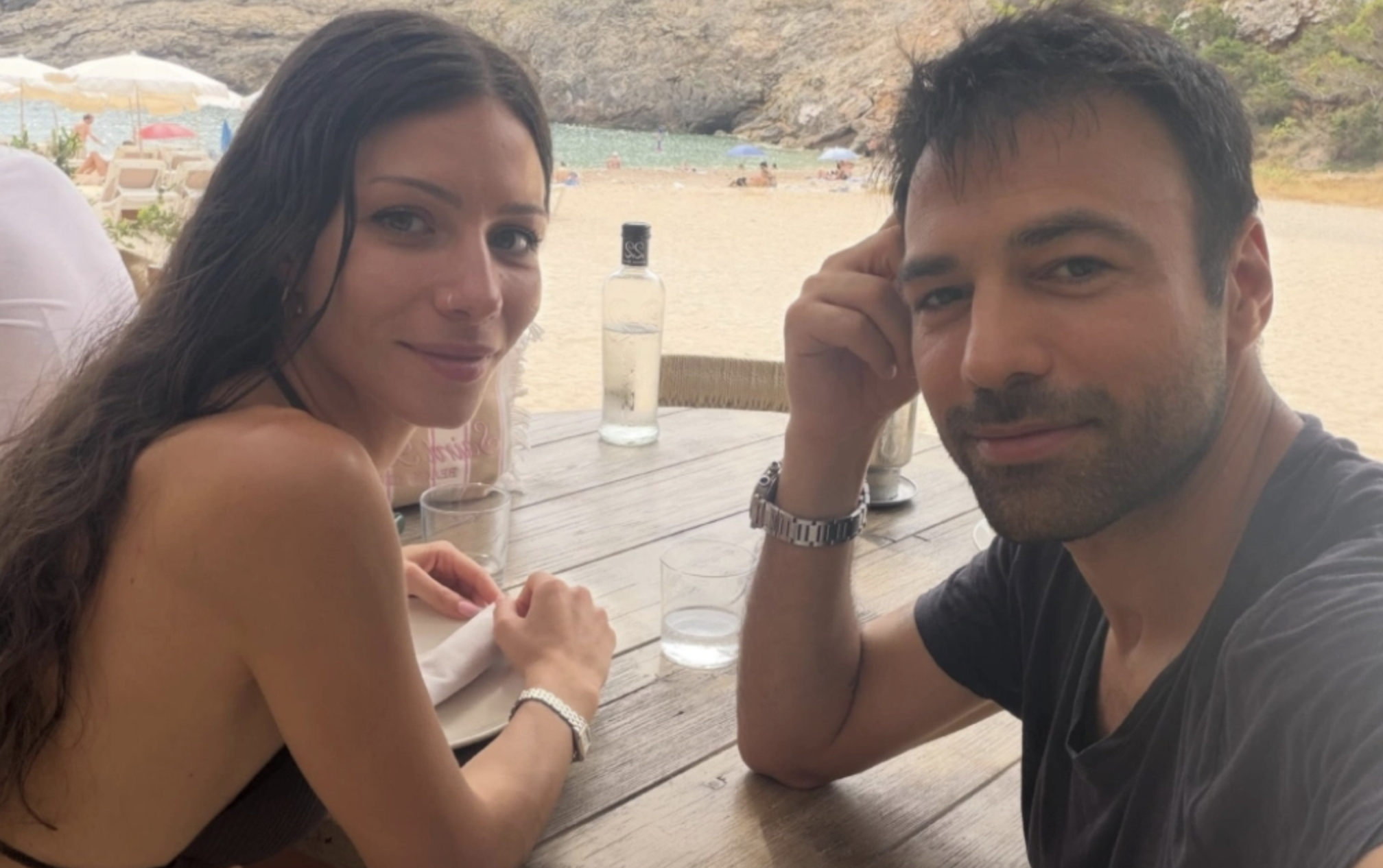 Ανδρέας Γεωργίου – Σιμώνη Χριστοδούλου: Ρομαντική απόδραση στην Ίμπιζα – Οι φωτογραφίες από το ταξίδι τους Ανδρέας Γεωργίου – Σιμώνη Χριστοδούλου: Ρομαντική απόδραση στην Ίμπιζα – Οι φωτογραφίες από το ταξίδι τους