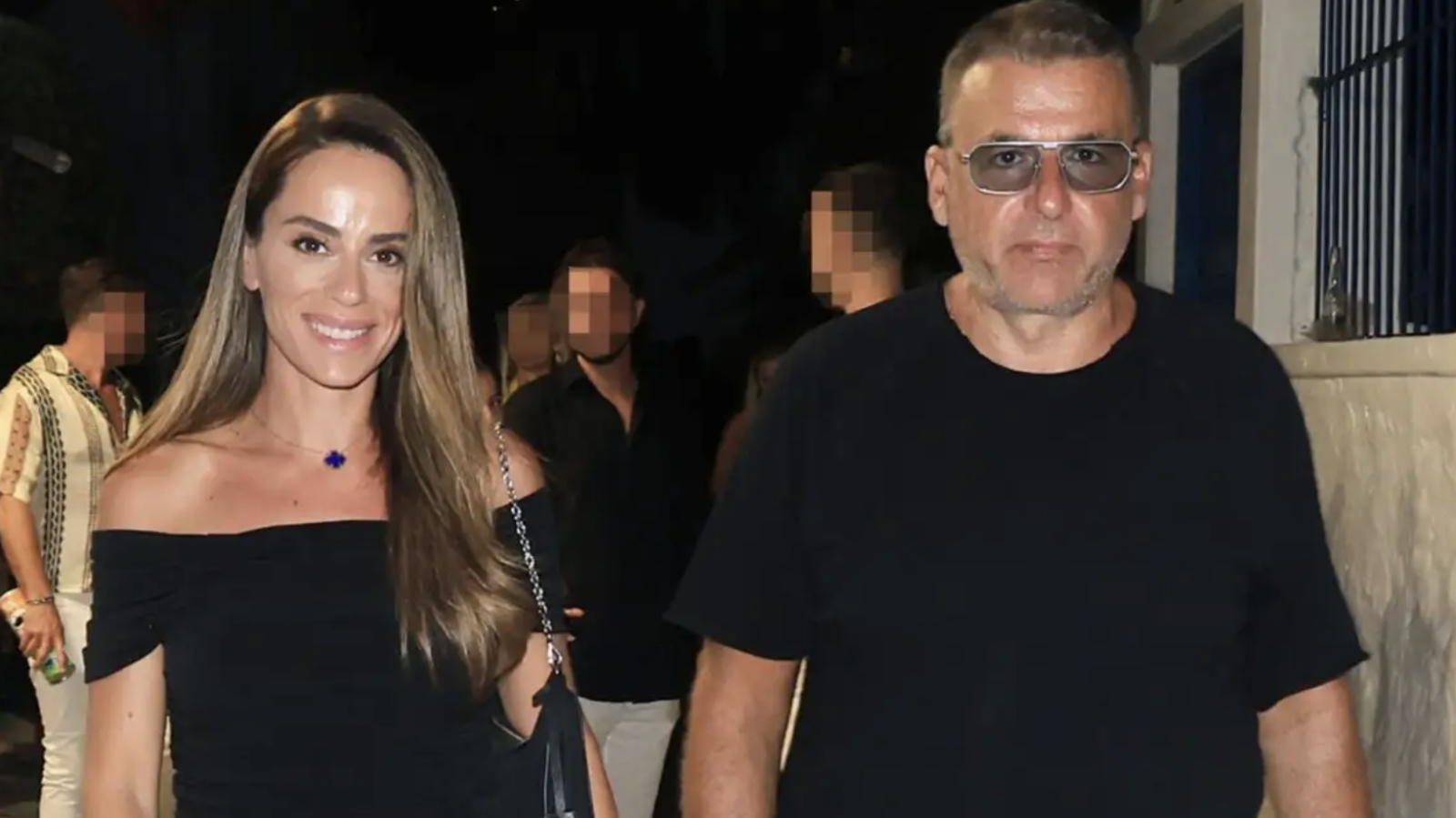 Μαρία Αντωνά: Η αιχμηρή απάντηση σε πικρόχολο σχόλιο για την εμφάνισή της και τον Γιώργο Λιάγκα Μαρία Αντωνά: Η αιχμηρή απάντηση σε πικρόχολο σχόλιο για την εμφάνισή της και τον Γιώργο Λιάγκα