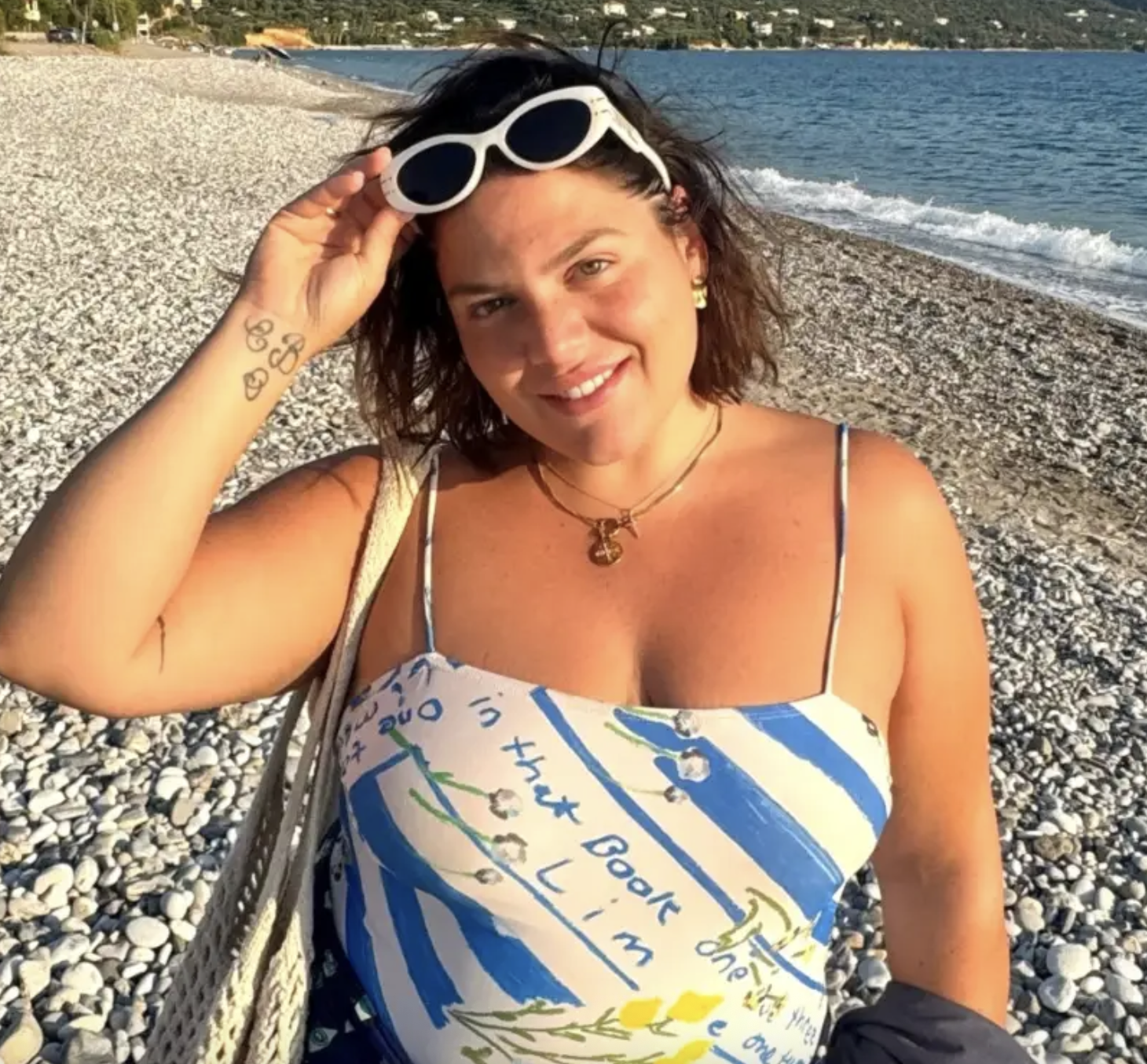 Δανάη Μπάρκα: Το αινιγματικό μήνυμα για ένα καλοκαίρι που, όπως λέει, είναι διαφορετικό