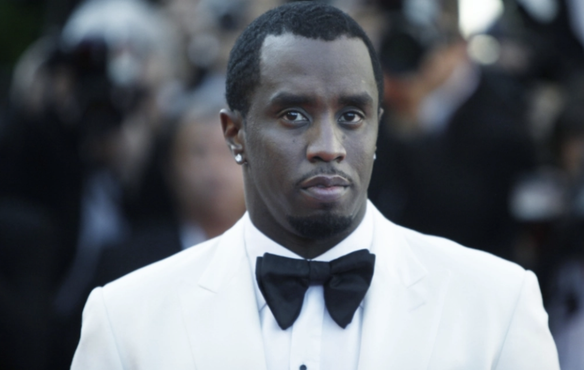 Diddy: «Δεν είχε καμία σχέση με τη δολοφονία του Tupac», υποστηρίζουν άνθρωποι από το περιβάλλον του