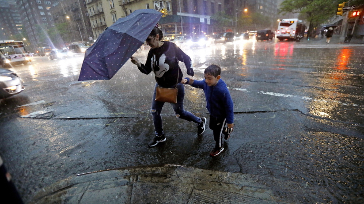 ΗΠΑ: Σε επιφυλακή για ισχυρό nor’easter στα βορειοανατολικά – Βροχές, άνεμοι και πλημμύρες