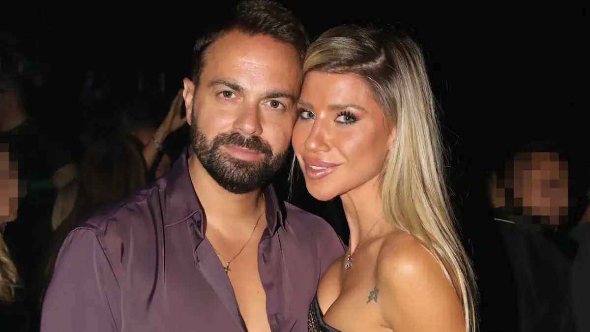 Ηλίας Βρεττός: «Θέλουμε να κρατήσουμε τη χαρά περισσότερο για εμάς» – Το νέο μήνυμα μετά την ανακοίνωση ότι θα γίνει πατέρας