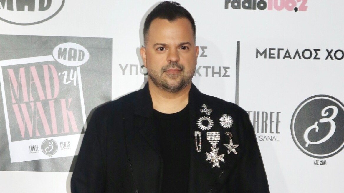 Νίκος Απέργης: «Είμαι αρρωστοφοβικός – Η τσάντα μου είναι ένα κινητό φαρμακείο»