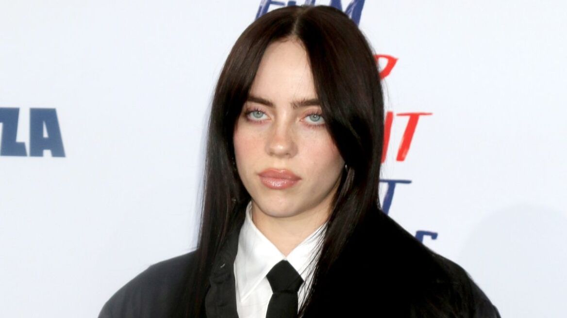 Billie Eilish: Τέλεσε τον γάμο του αδελφού της, Finneas – Συγκινημένη η τραγουδίστρια στην τελετή