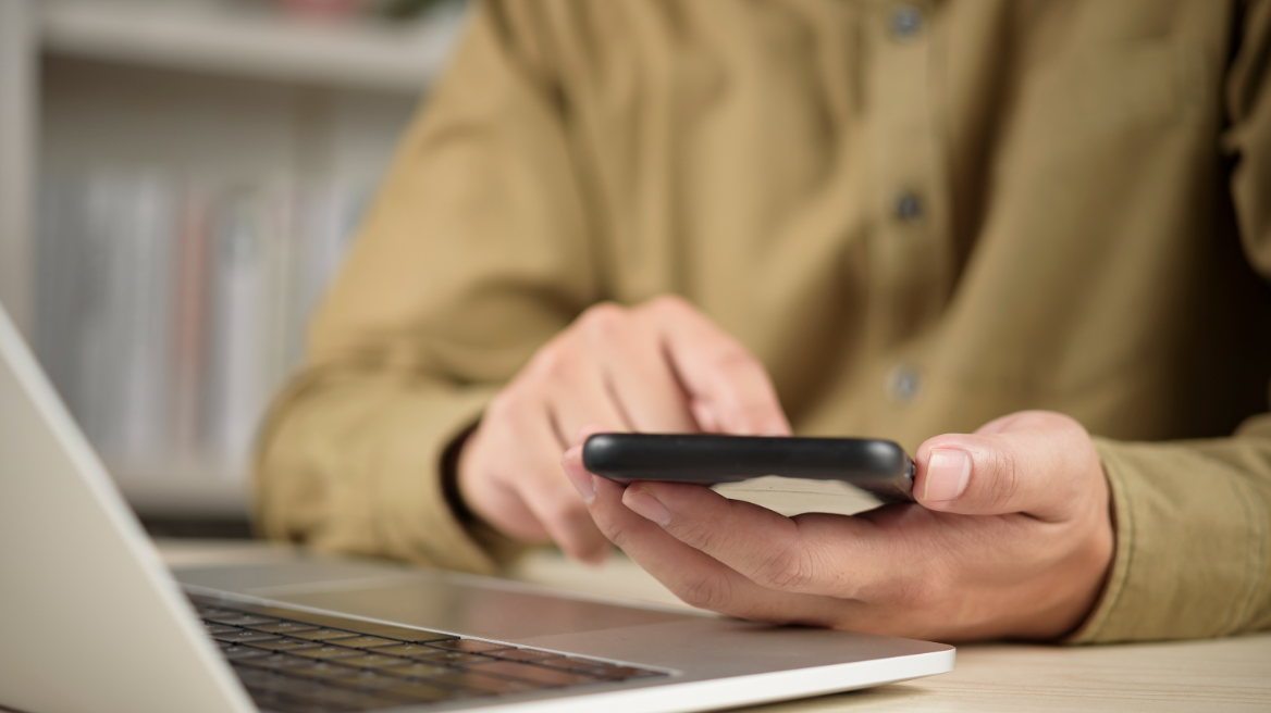 e-ΕΦΚΑ: Από τις 500 ημέρες στις 42 – Η ψηφιακή μετάβαση αλλάζει την απονομή των συντάξεων