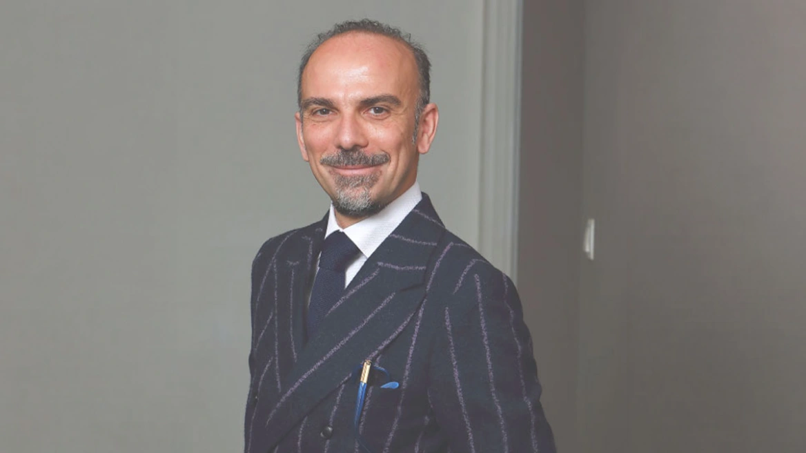Υπόθεση Μαζωνάκη: Βίντεο με τον Ηλία Θεοδωρόπουλο να εκπαιδεύει Φιλιππινέζα γιατρό σε θεραπεία με βλαστοκύτταρα Υπόθεση Μαζωνάκη: Βίντεο με τον Ηλία Θεοδωρόπουλο να εκπαιδεύει Φιλιππινέζα γιατρό σε θεραπεία με βλαστοκύτταρα