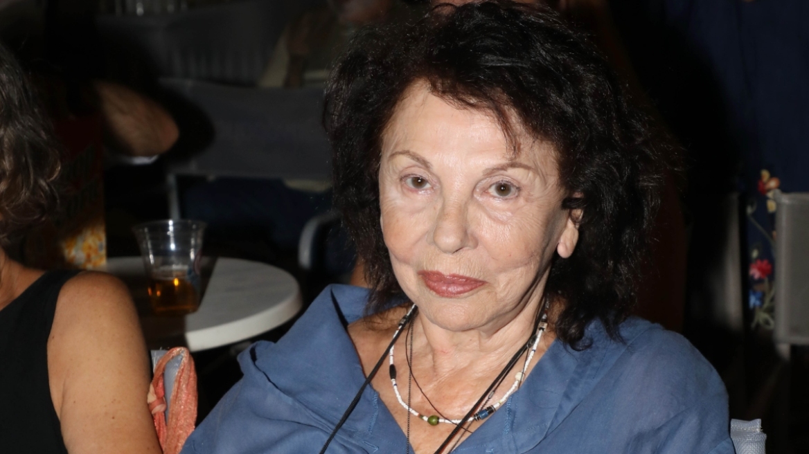 Μπέτυ Λιβανού: Η πρώτη δημόσια εμφάνιση μετά τον θάνατο του Γιώργου Πανουσόπουλου – Δείτε φωτογραφίες