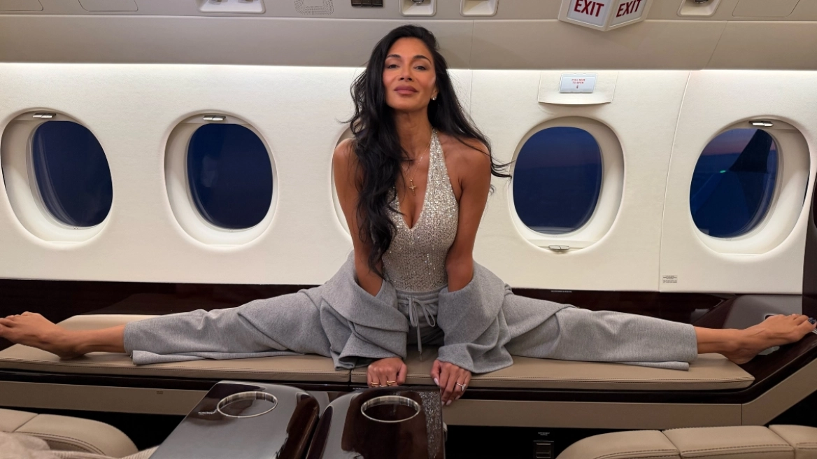 Nicole Scherzinger: Έκανε σπαγγάτο μέσα σε ιδιωτικό αεροπλάνο – Οι εντυπωσιακές φωτογραφίες Nicole Scherzinger: Έκανε σπαγγάτο μέσα σε ιδιωτικό αεροπλάνο – Οι εντυπωσιακές φωτογραφίες