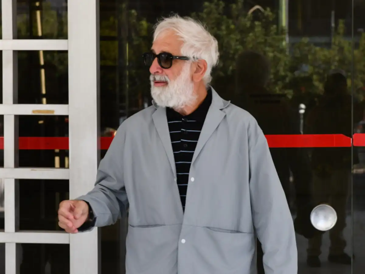 Πέτρος Φιλιππίδης: Στον Άρειο Πάγο με την Ελπίδα Νίνου – Ζητά την αναίρεση της καταδίκης του Πέτρος Φιλιππίδης: Στον Άρειο Πάγο με την Ελπίδα Νίνου – Ζητά την αναίρεση της καταδίκης του