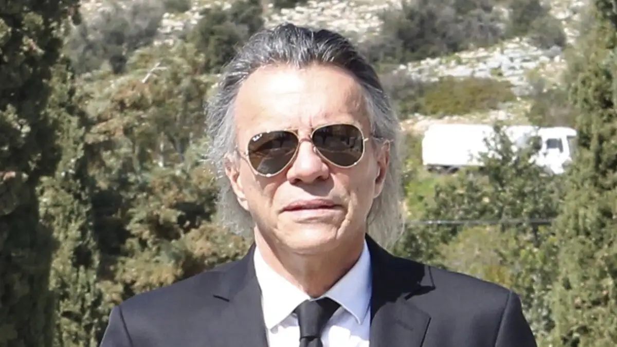 Ηλίας Ψινάκης: Οι περιπέτειες με το σκάφος στη Μύκονο και το White Party με τον Σάκη Ρουβά Ηλίας Ψινάκης: Οι περιπέτειες με το σκάφος στη Μύκονο και το White Party με τον Σάκη Ρουβά