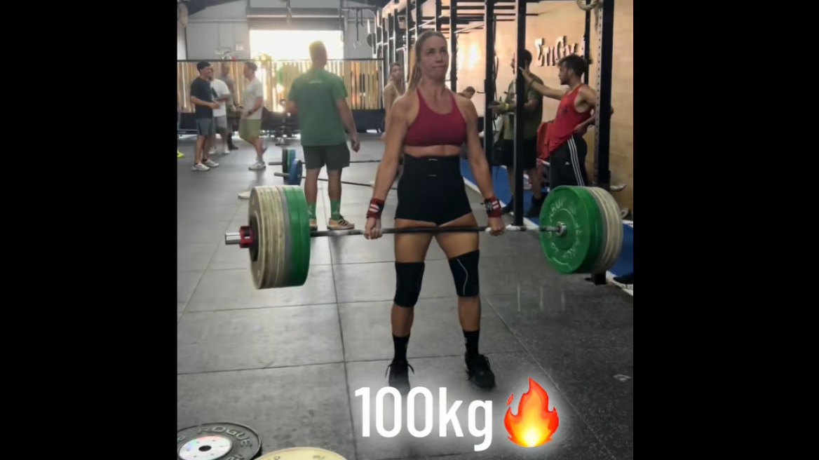 Κατερίνα Στικούδη: Σήκωσε 100 κιλά στο deadlift και προκάλεσε σχόλια – «Κάτσε κάτω από τη μπάρα», της έγραψαν Κατερίνα Στικούδη: Σήκωσε 100 κιλά στο deadlift και προκάλεσε σχόλια – «Κάτσε κάτω από τη μπάρα», της έγραψαν