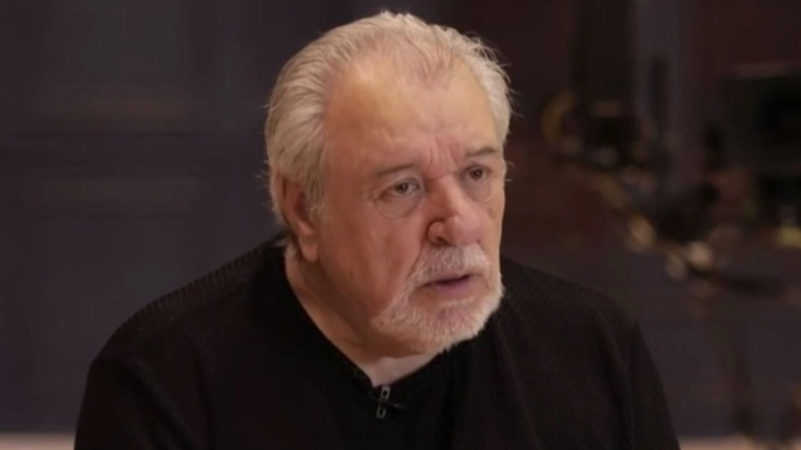 Τάσος Χαλκιάς: «Δεν κάηκαν ντουβάρια, κάηκαν αναμνήσεις» – Η συγκινητική εξομολόγηση για το σπίτι του στο Πόρτο Γερμενό