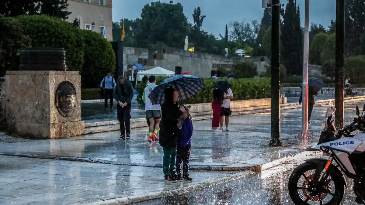 Καιρός: Επιστρέφουν βροχές και καταιγίδες – Μικρή άνοδος της θερμοκρασίας Καιρός: Επιστρέφουν βροχές και καταιγίδες – Μικρή άνοδος της θερμοκρασίας